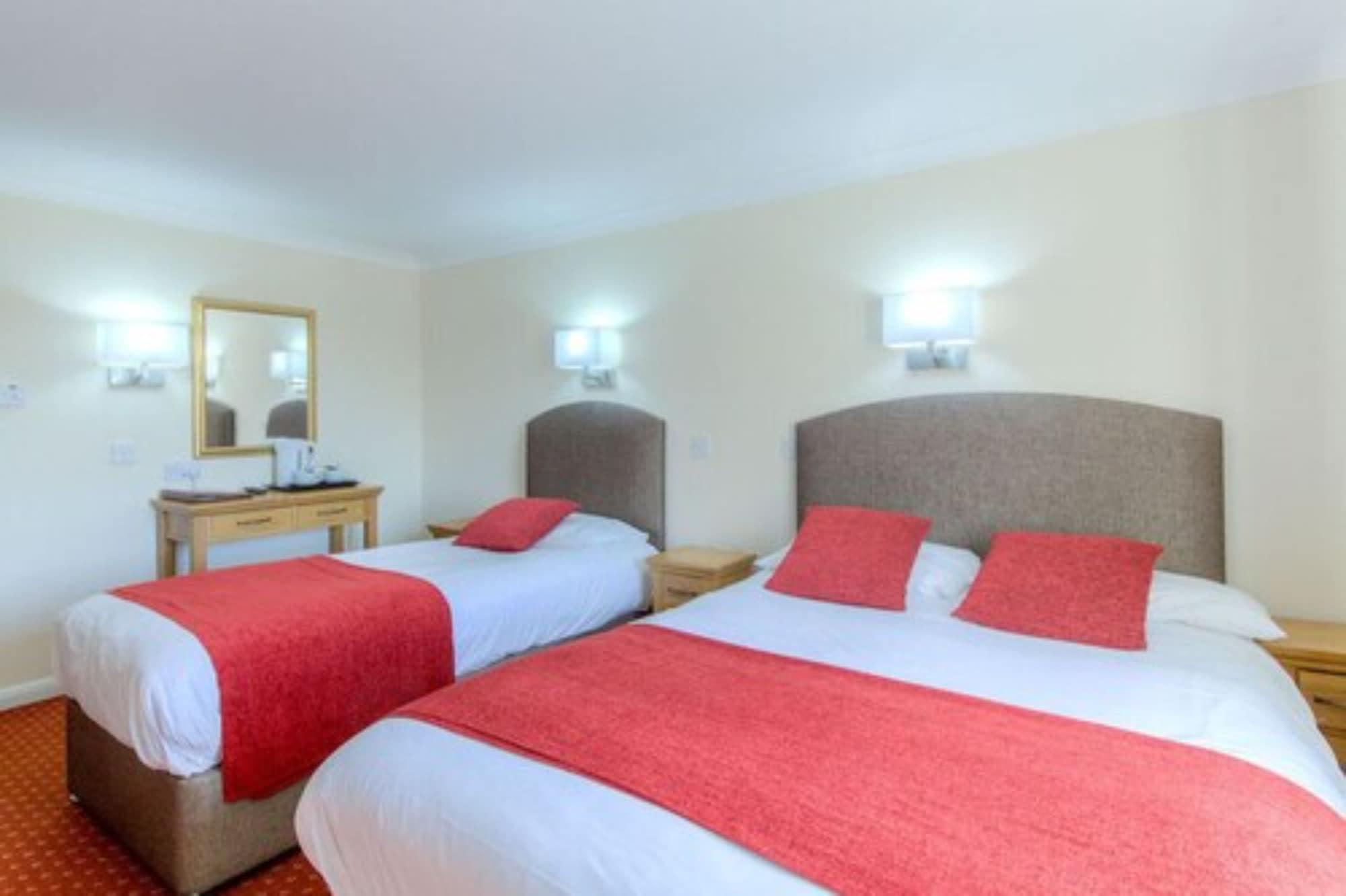 Wayford Bridge Inn Hotel สตาแลม ภายนอก รูปภาพ