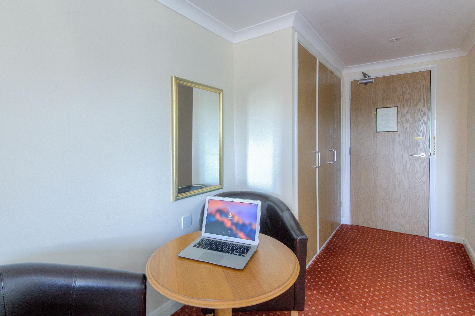 Wayford Bridge Inn Hotel สตาแลม ภายนอก รูปภาพ