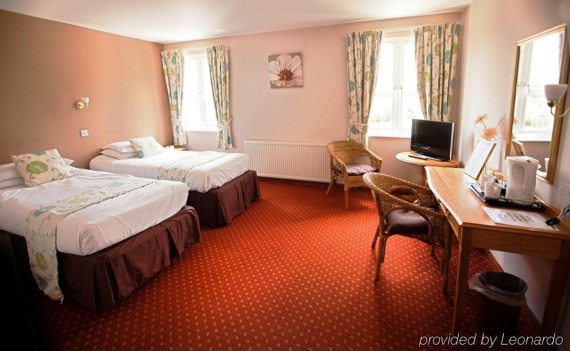 Wayford Bridge Inn Hotel สตาแลม ห้อง รูปภาพ