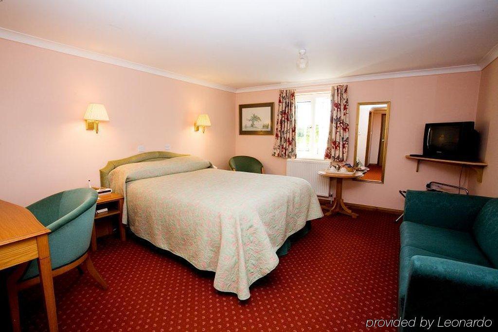 Wayford Bridge Inn Hotel สตาแลม ห้อง รูปภาพ
