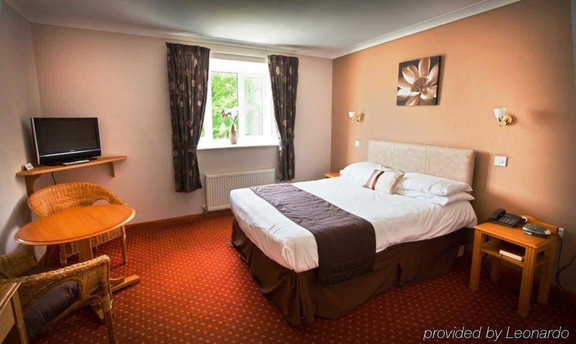 Wayford Bridge Inn Hotel สตาแลม ภายนอก รูปภาพ